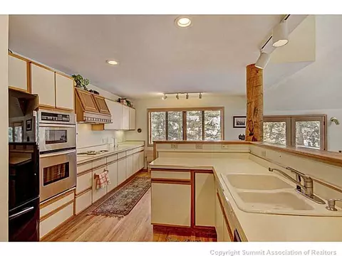86 Guyot Ln, Dillon, CO 80435 photo 10