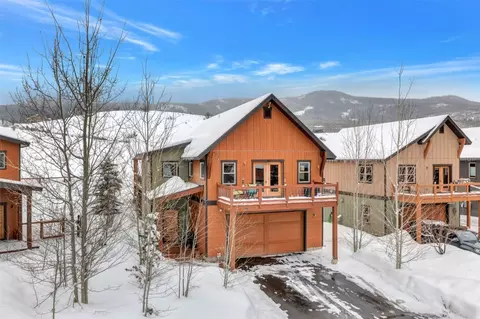 23600 Sagebrush Cir, Oak Creek, CO 80467