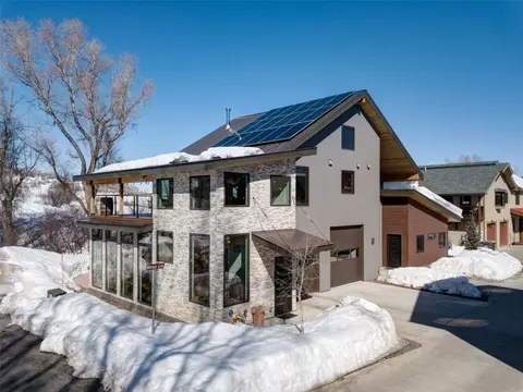 565 Mesa Ln, Steamboat Springs, CO 80487