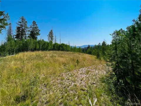 31605 Greenridge Dr, Oak Creek, CO 80467