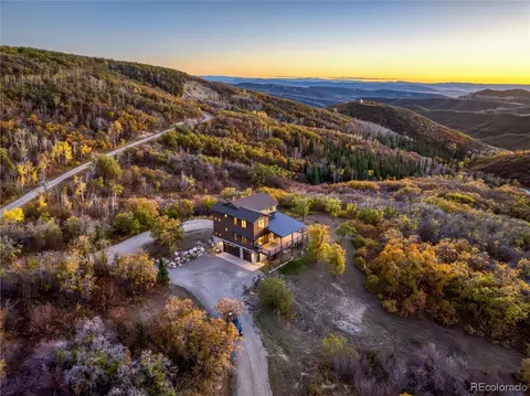 40305 Valley Dr, Steamboat Springs, CO 80487