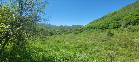 29975 Arrowhead Dr, Oak Creek, CO 80467