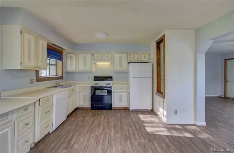 38895 Mud Aly, Steamboat Springs, CO 80487 photo 17