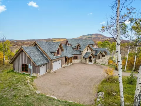 26050 Henderson Park Rd, Oak Creek, CO 80467