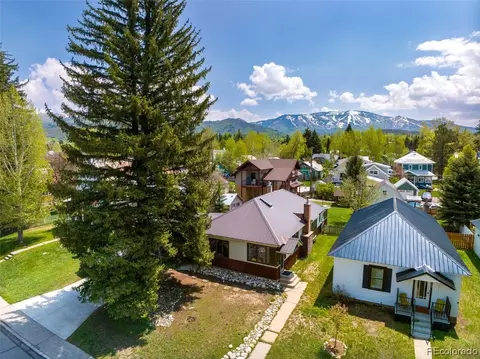 428 8th St, Steamboat Springs, CO 80487
