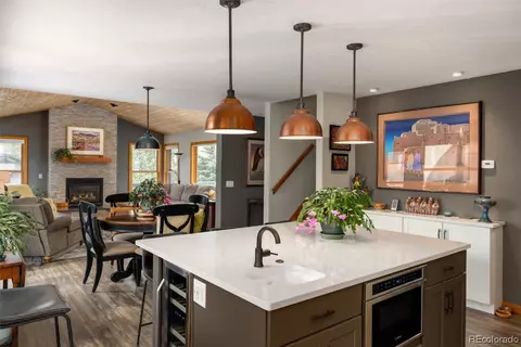 1885 Hunters Dr, Steamboat Springs, CO 80487