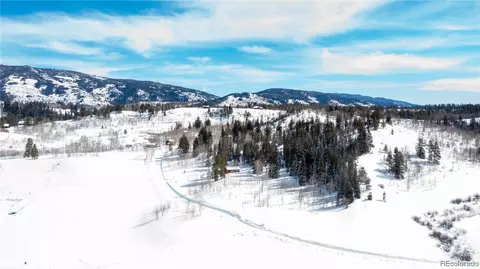 22560 Cheyenne Trl, Oak Creek, CO 80467