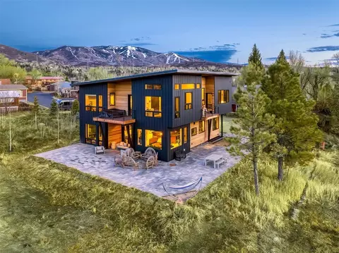 553 2nd St, Steamboat Springs, CO 80487
