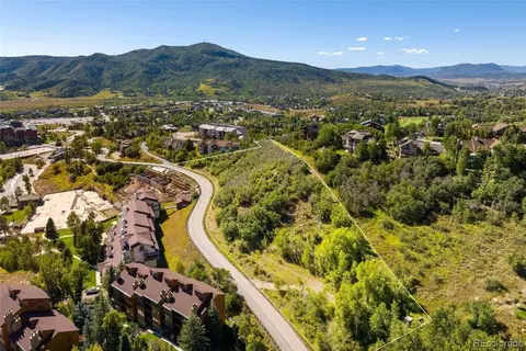 1 Burgess Creek Rd, Steamboat Springs, CO 80487