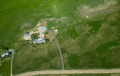 41880 County Road 44, Steamboat Springs, CO 80487