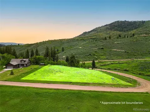 32400 Ute Trl, Oak Creek, CO 80467