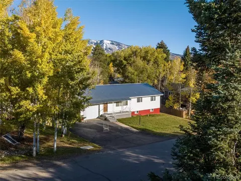 1042 Village Ln, Steamboat Springs, CO 80487