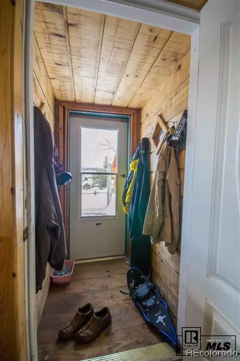 25641 Second Ave, Clark, CO 80428 photo 5