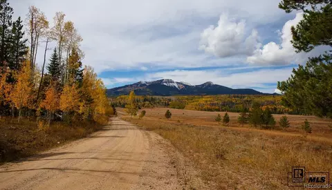 58950 Button Willow Dr, Clark, CO 80428 photo 2