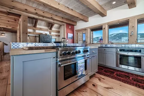 Kitchen - 55 Dylan Ct, Dillon, CO 80435 photo 5 of 6