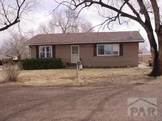 303 Cedar St, La Junta, CO 81050 photo 1