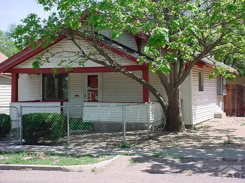 518 E 5th St, La Junta, CO 81050 photo 1
