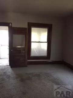 608 E 6th St, La Junta, CO 81050 photo 3