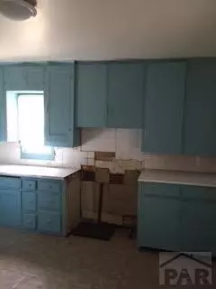 608 E 6th St, La Junta, CO 81050 photo 4