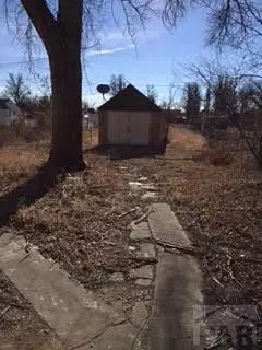 608 E 6th St, La Junta, CO 81050 photo 13