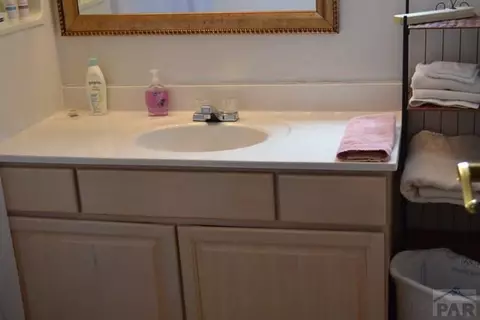 2103 Hellbeck Dr, Pueblo, CO 81005 photo 7