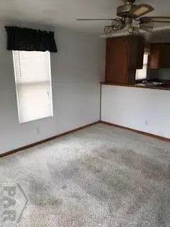 212 E 3rd St, La Junta, CO 81050 photo 4