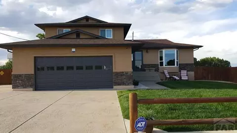 32675 Iris Rd, Pueblo, CO 81006 photo 1