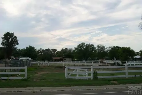 316 Main St, La Junta, CO 81050 photo 2