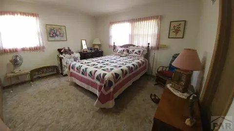 48 Mayhew, Lamar, CO 81052 photo 5