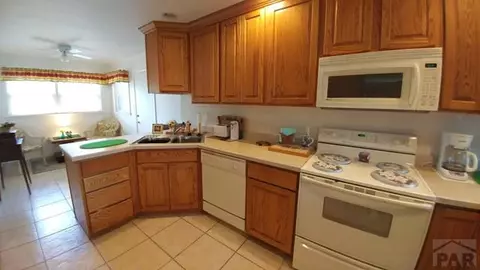 48 Mayhew, Lamar, CO 81052 photo 10