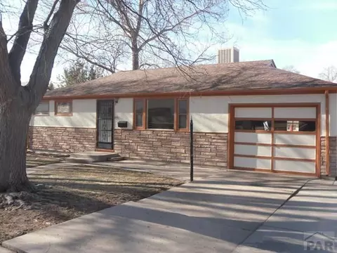 1705 Kickapoo Rd, Pueblo, CO 81001 photo 2