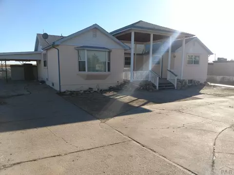 218 E 22nd St, La Junta, CO 81050 photo 1