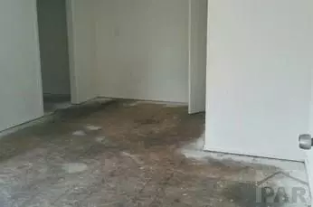209 Cimarron Ave, La Junta, CO 81050 photo 3