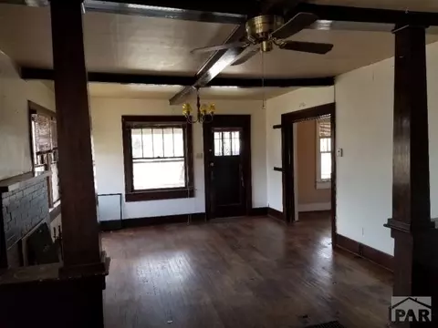 503 E 10th St, La Junta, CO 81050 photo 2