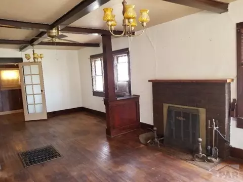 503 E 10th St, La Junta, CO 81050 photo 4