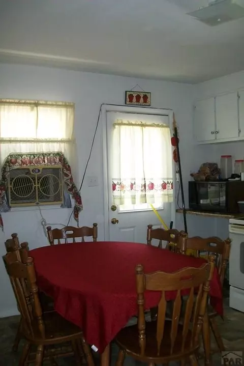 307 E 14th St, La Junta, CO 81050 photo 9