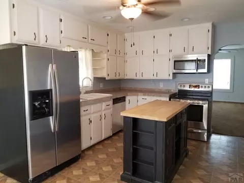 29 Mayhew, Lamar, CO 81052 photo 2
