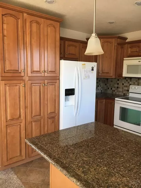 2209 Carson St, La Junta, CO 81050 photo 9