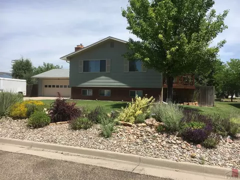 2209 Carson St, La Junta, CO 81050 photo 2