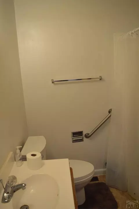 402 Oak Dr, Lamar, CO 81052 photo 7
