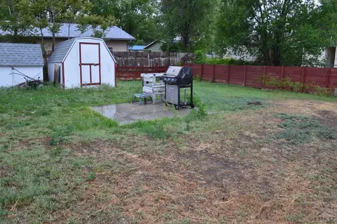402 Oak Dr, Lamar, CO 81052 photo 3