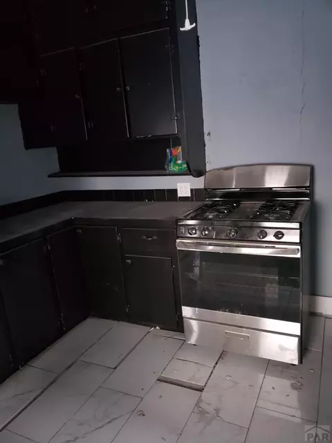 502 E 4th St, La Junta, CO 81050 photo 5