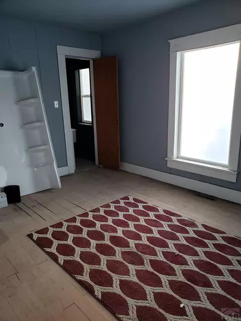 502 E 4th St, La Junta, CO 81050 photo 9