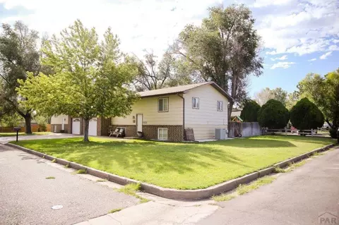 809 W Chestnut St, Lamar, CO 81052 photo 2
