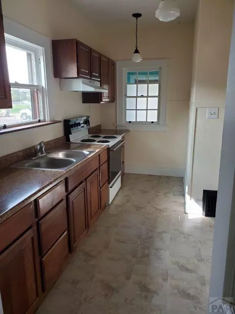 106 E Park St, Lamar, CO 81052 photo 8