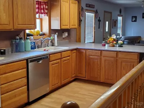 34 Cedar Hls, Lamar, CO 81052 photo 6