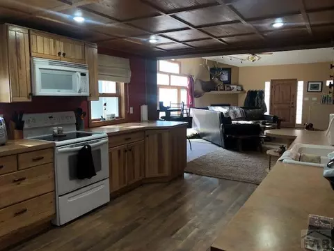8921 Apache Ave, Beulah, CO 81023 photo 20