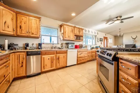 8039 Wolfenberger Rd, Rye, CO 81069 photo 9