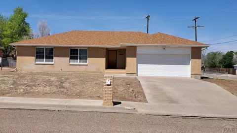 2206 Carson Ave, La Junta, CO 81050 photo 1