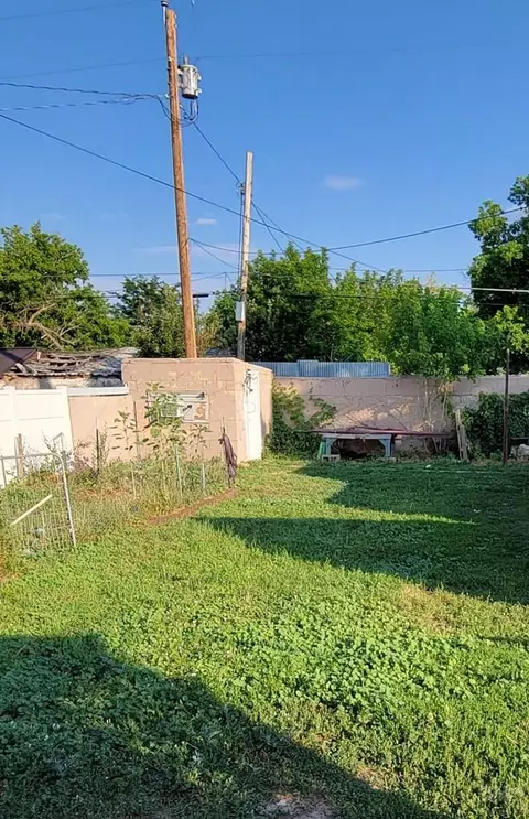 311 E 7th St, Walsenburg, CO 81089 photo 6